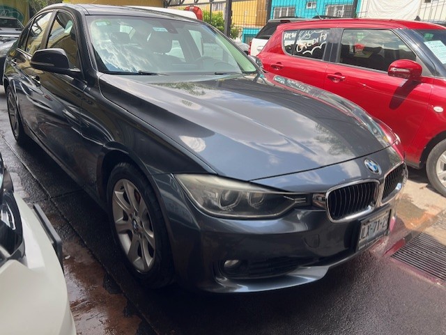 BMW 320I SEDAN TA