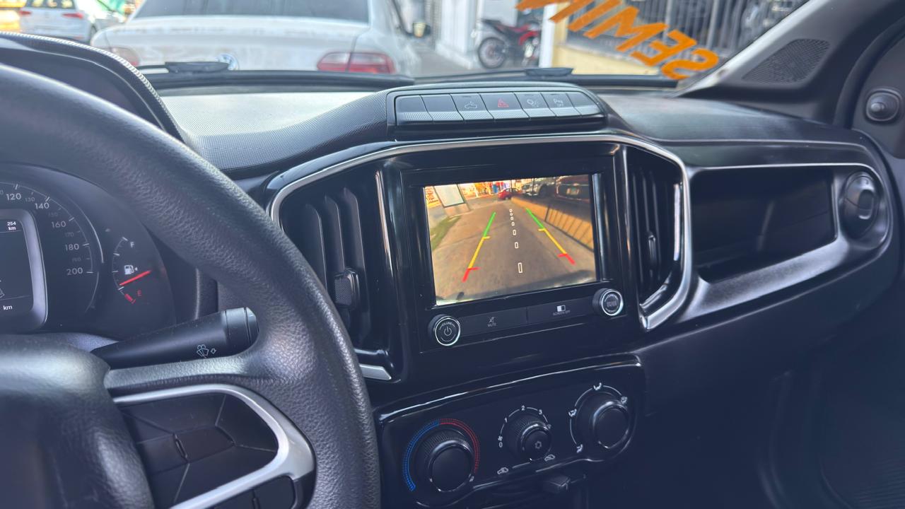 DODGE RAM700 SLT CAB REG TM 2024