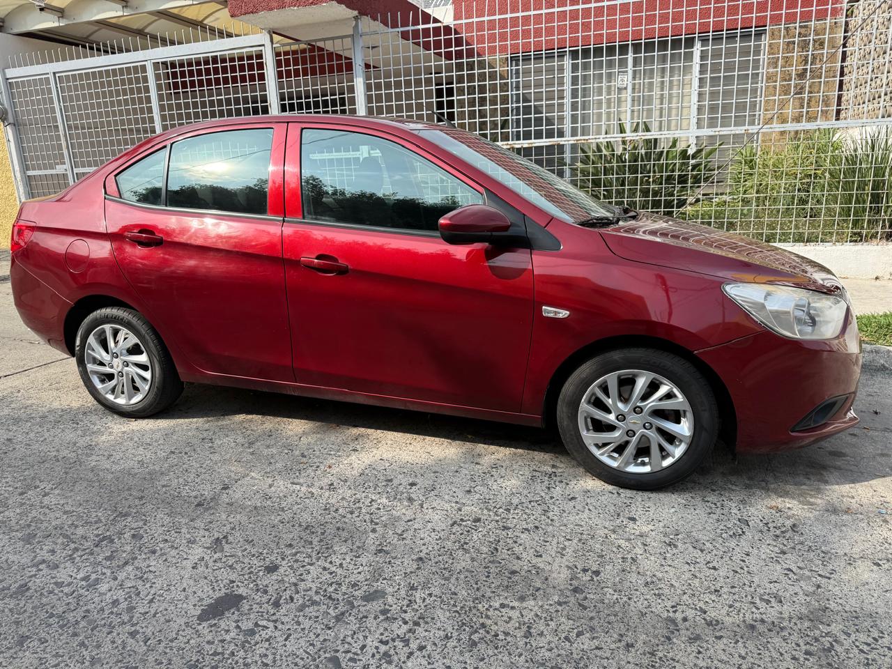 CHEVROLET AVEO LT SEDAN T/MANUAL