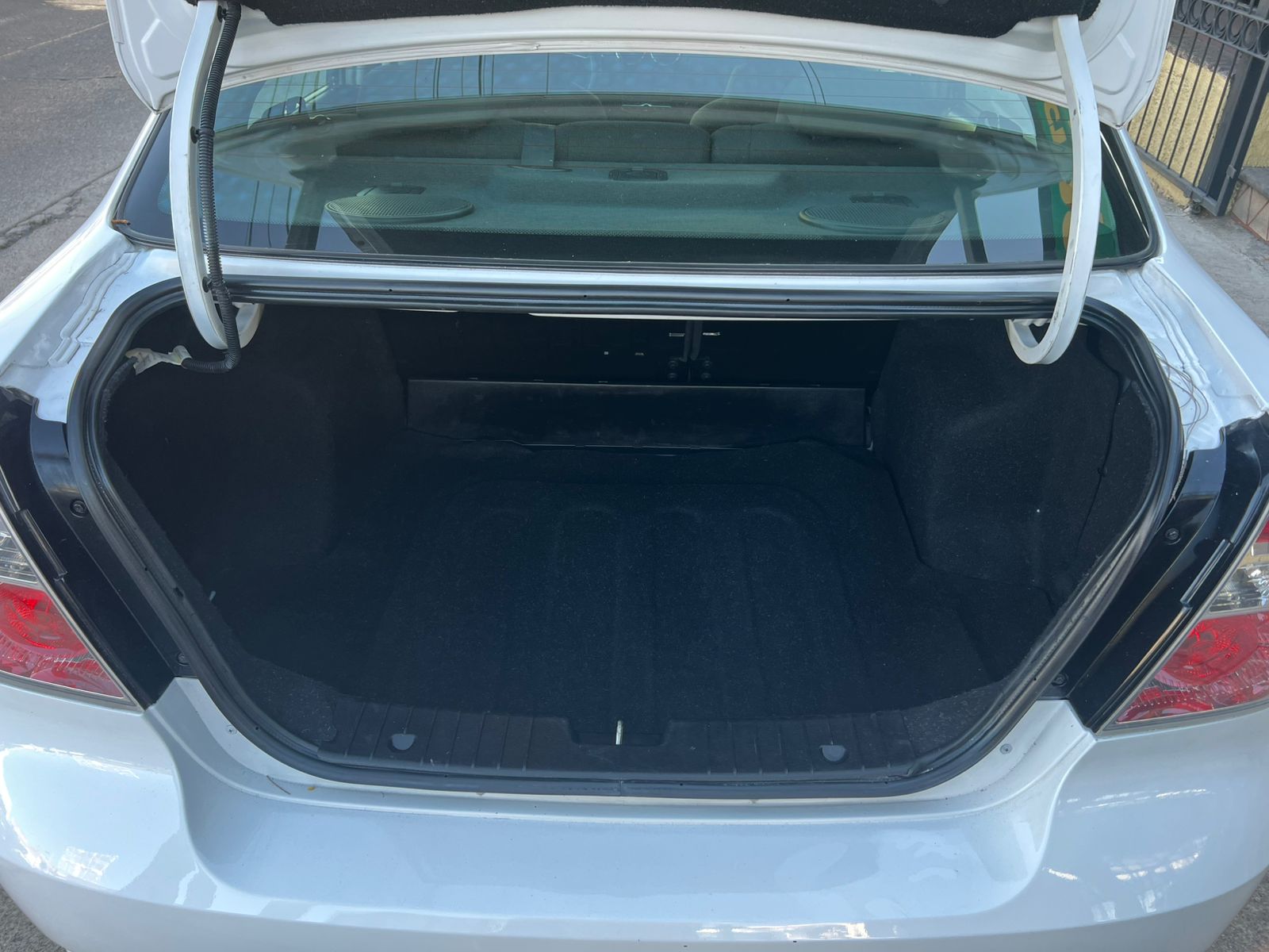 CHEVROLET AVEO LT SEDAN TA 2018