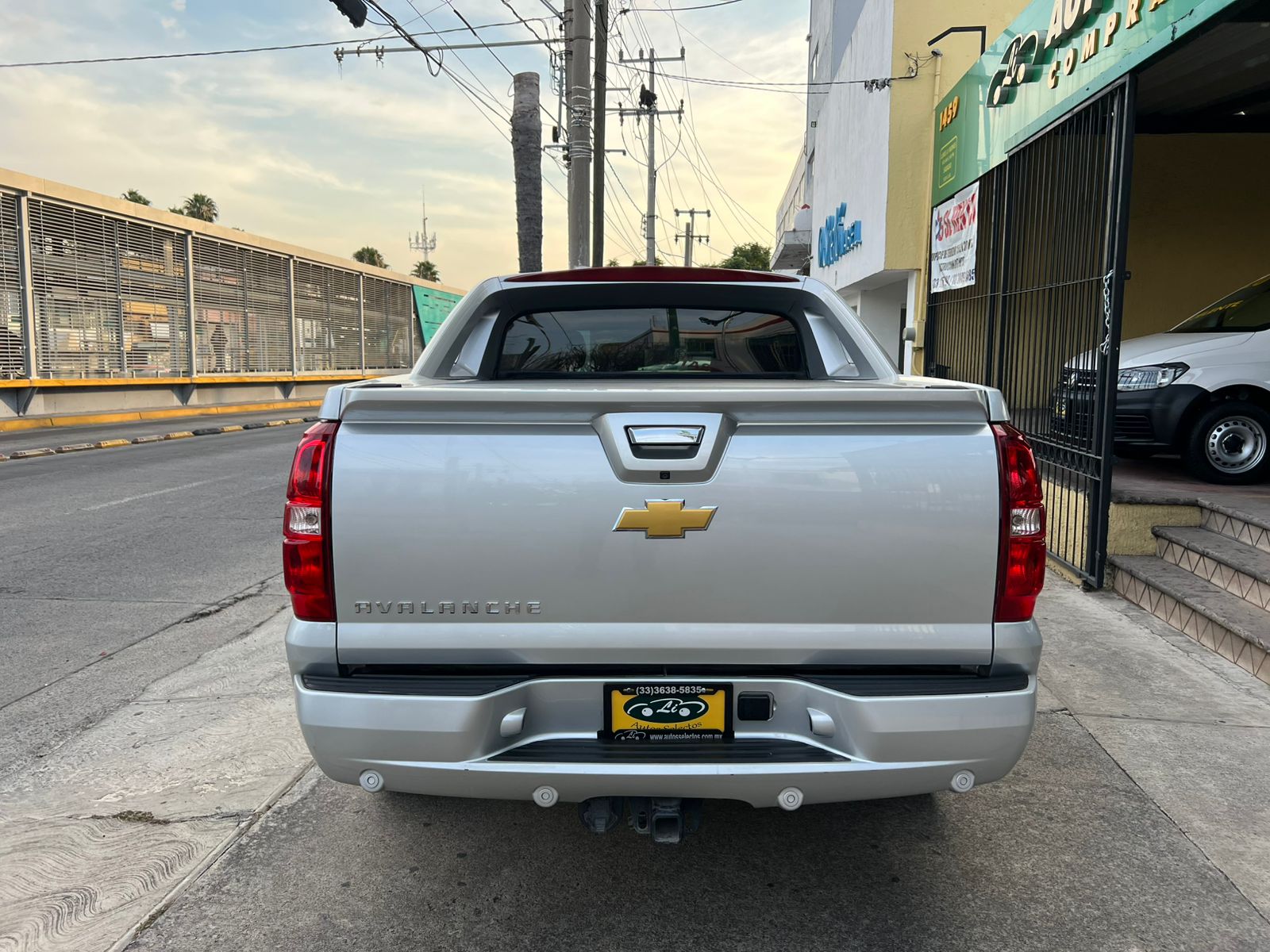 CHEVROLET AVALANCHE 4X4 QC PIEL TA 2013