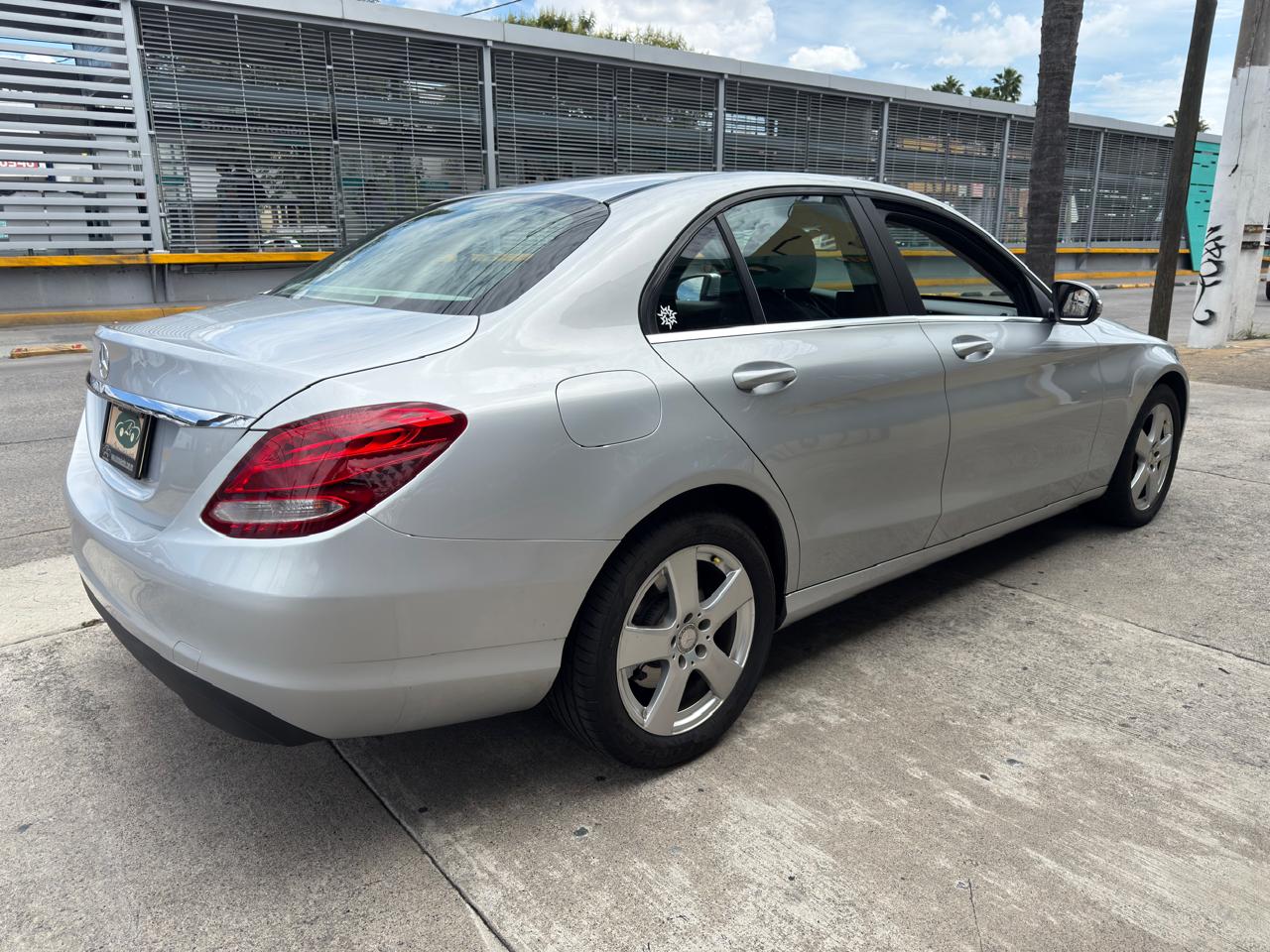 MERCEDES BENZ C180 CGI SEDAN TA 2016