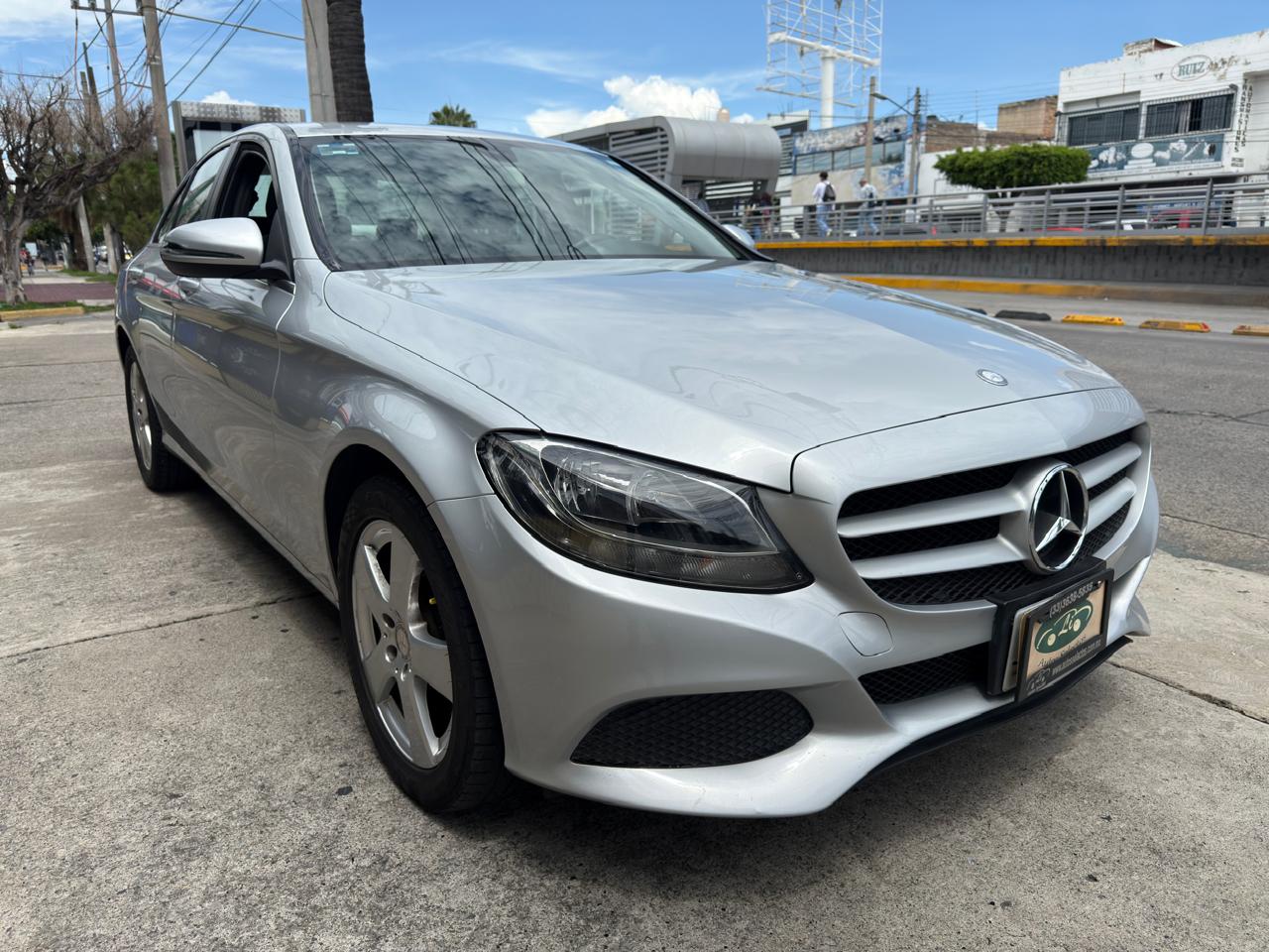 MERCEDES BENZ C180 CGI SEDAN TA