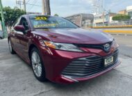 TOYOTA CAMRY XLE HYBRIDO SEDAN TA