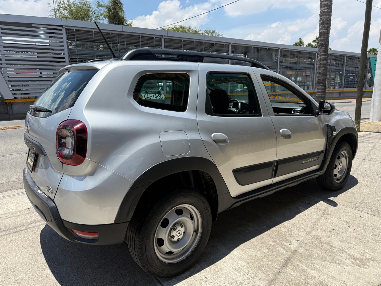 RENAULT DUSTER INTENSE SUV TM 2023