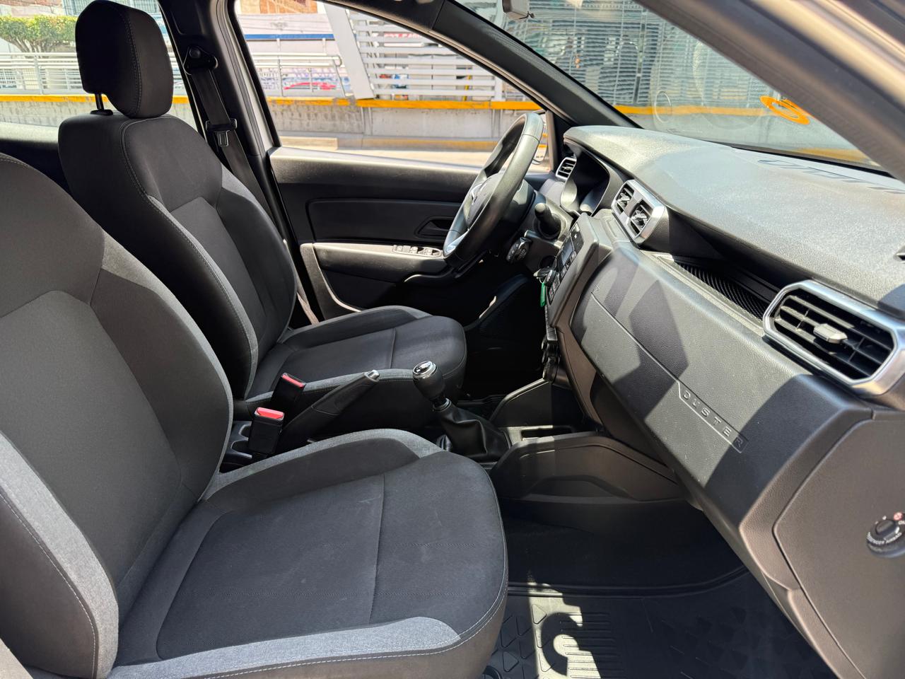 RENAULT DUSTER INTENSE TM 2023