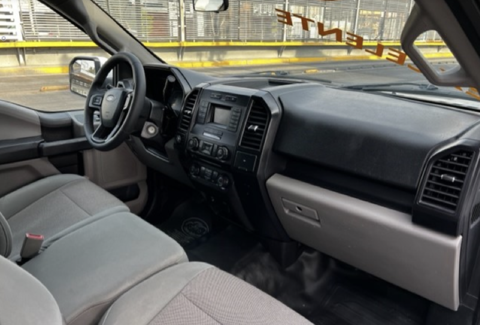 FORD F150 XL 4X4 DOBLE CAB TA V6