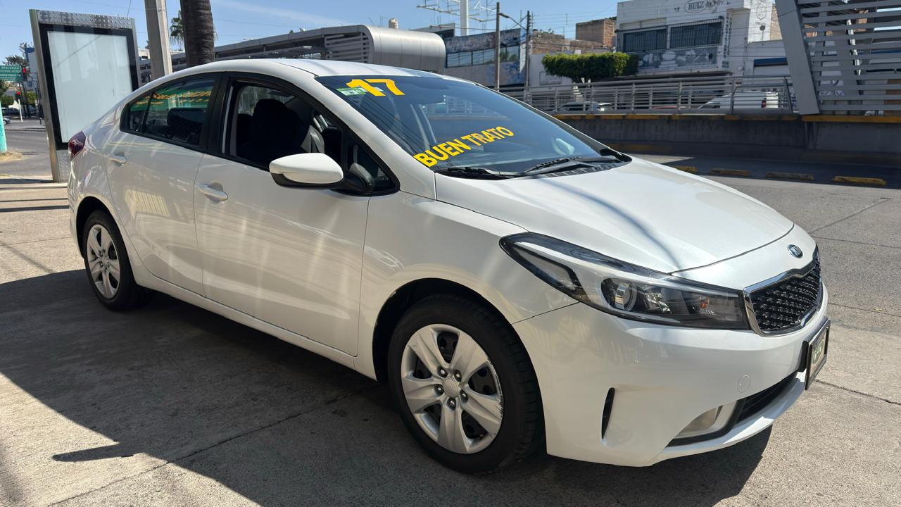 KIA FORTE LX SEDAN TM 2017