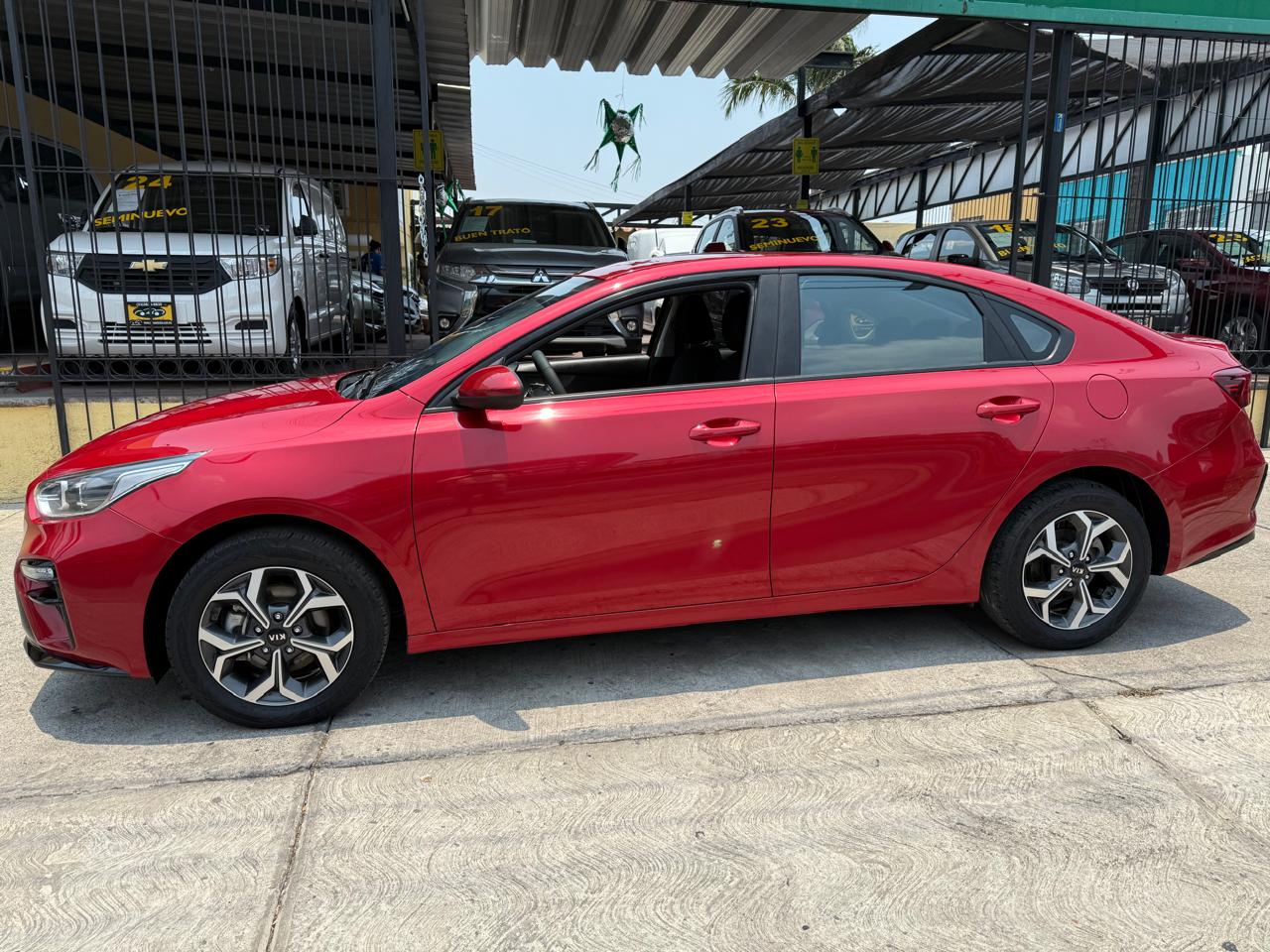 KIA FORTE LX SEDAN TA