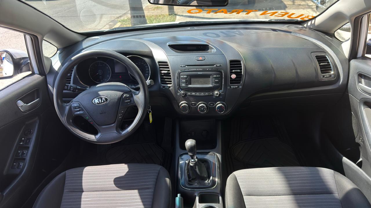 KIA FORTE LX SEDAN TM 2017