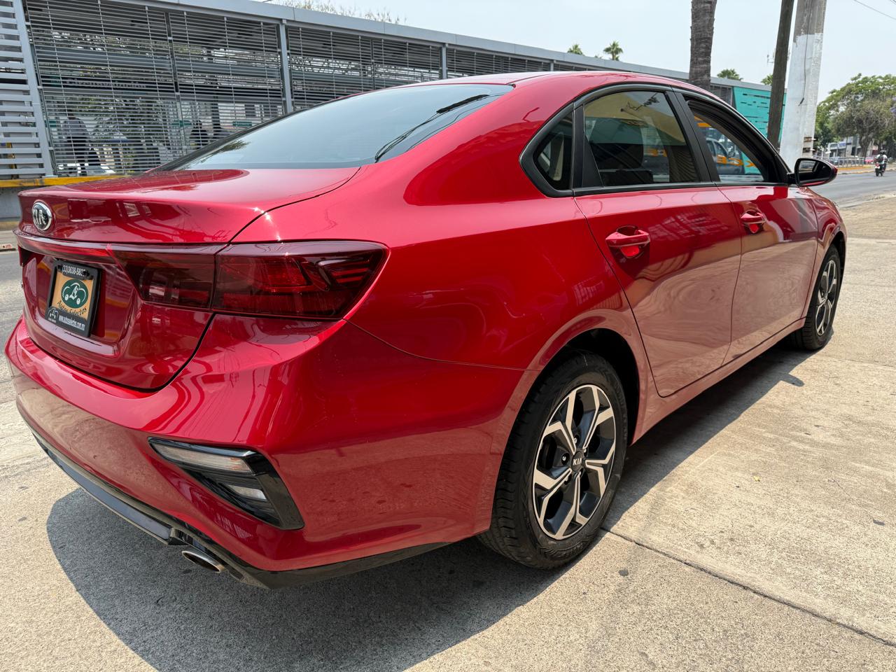 KIA FORTE LX SEDAN TA