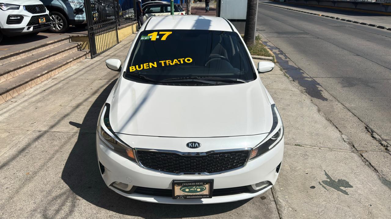 KIA FORTE LX SEDAN TM 2017