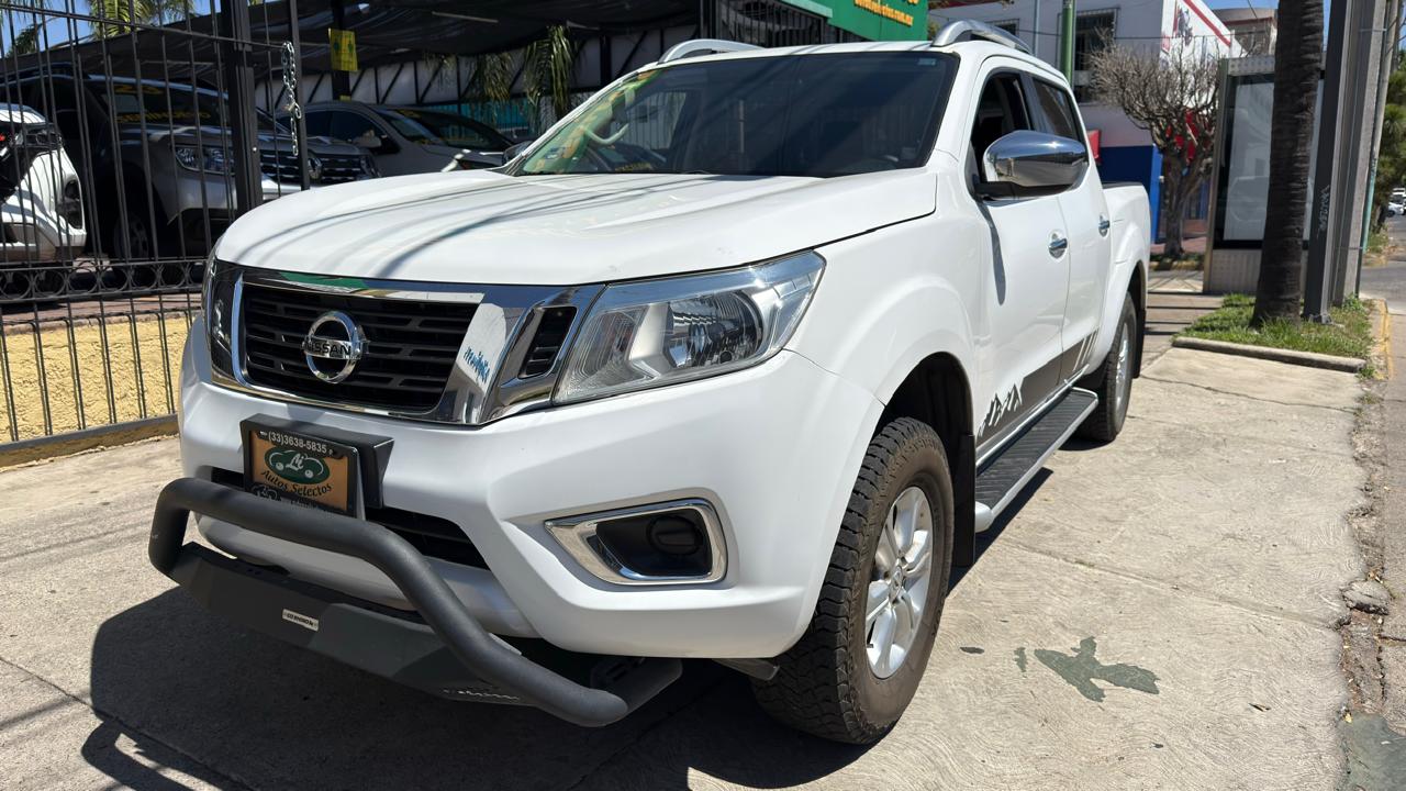 NISSAN NP300 FRONTIER LE DOBLE CAB 4X2 TM 2018