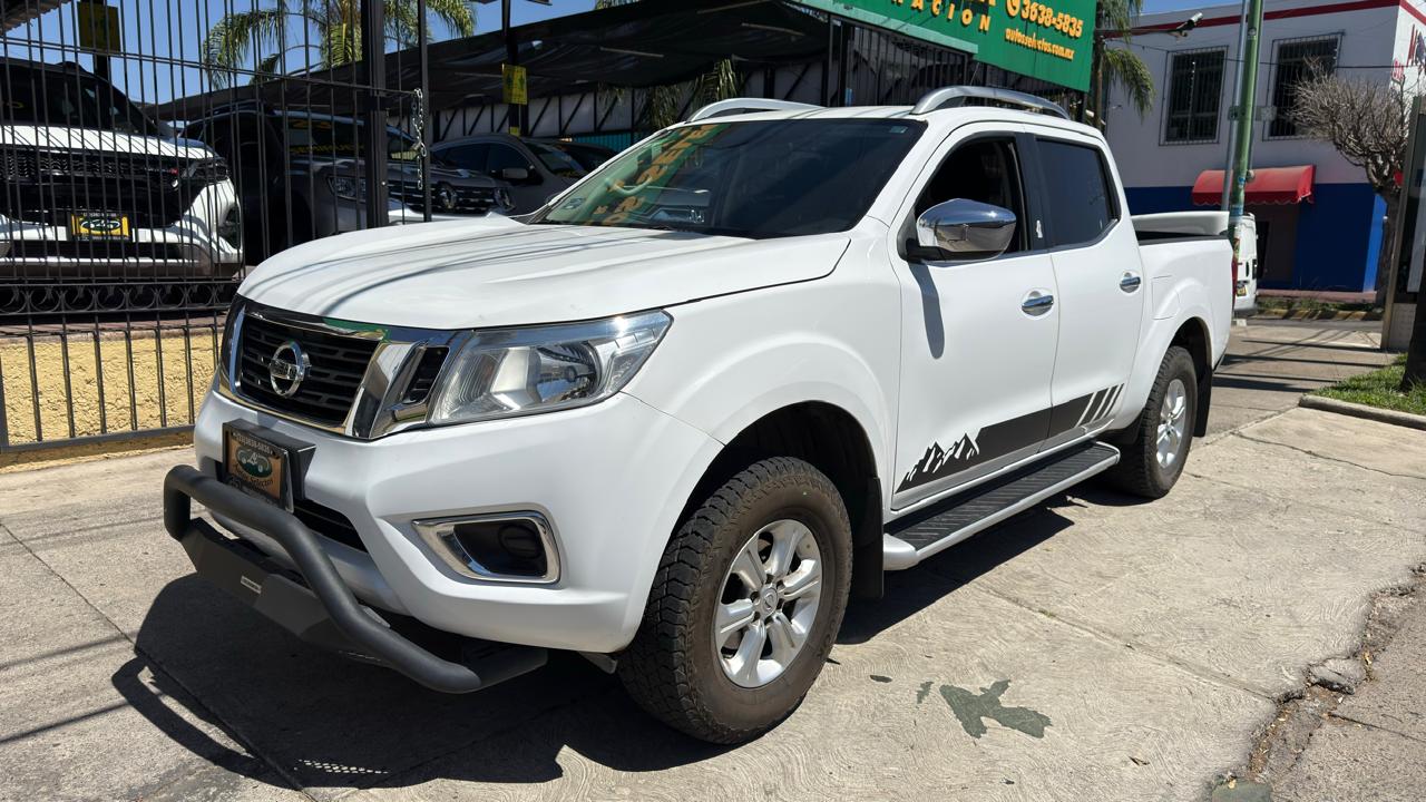 NISSAN NP300 FRONTIER LE DOBLE CAB 4X2 TM 2018