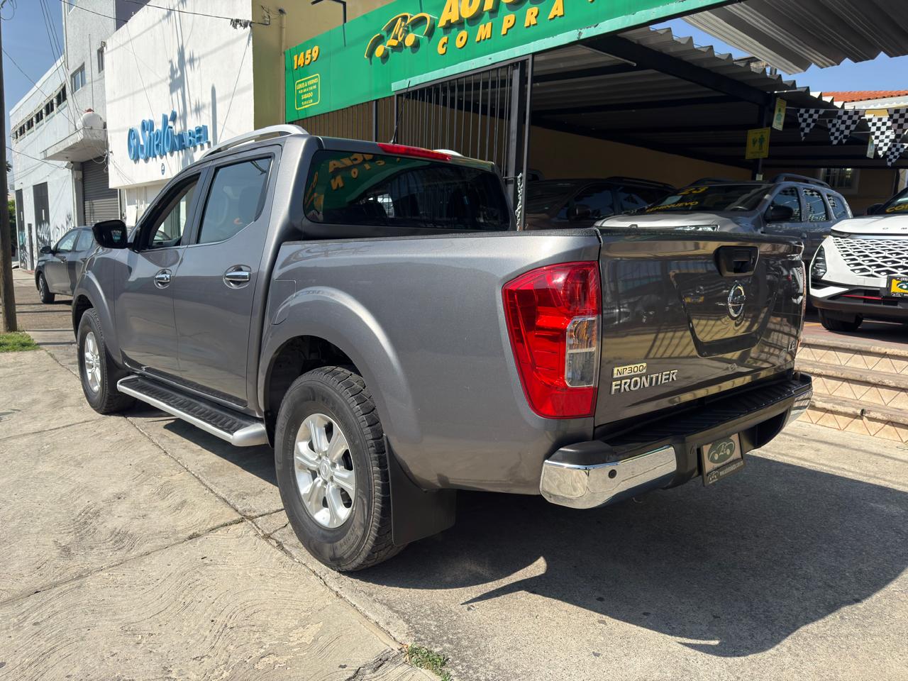 NISSAN FRONTIER LE NP300 4X2 TM 2018