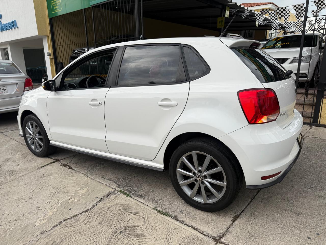 VOLKSWAGEN POLO SPORLINE HB TM