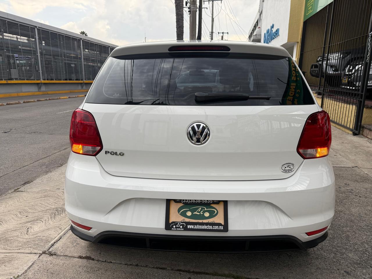 VOLKSWAGEN POLO SPORLINE HB TM