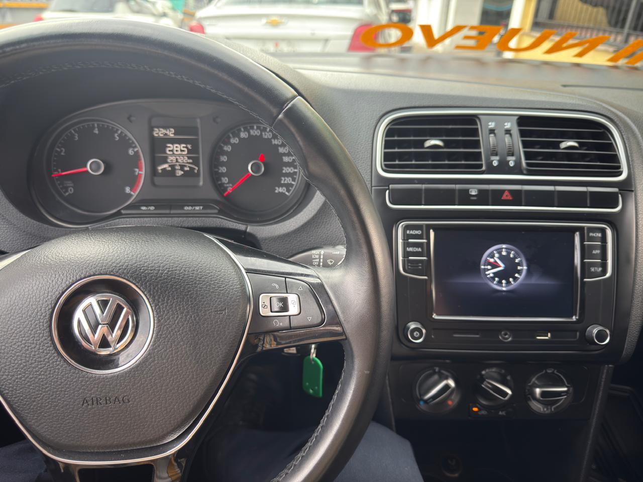 VOLKSWAGEN POLO SPORLINE HB TM