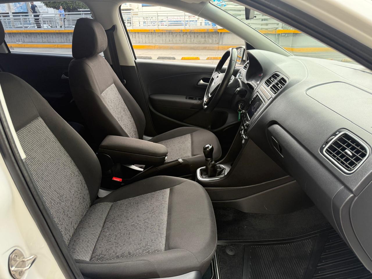 VOLKSWAGEN POLO SPORLINE HB TM