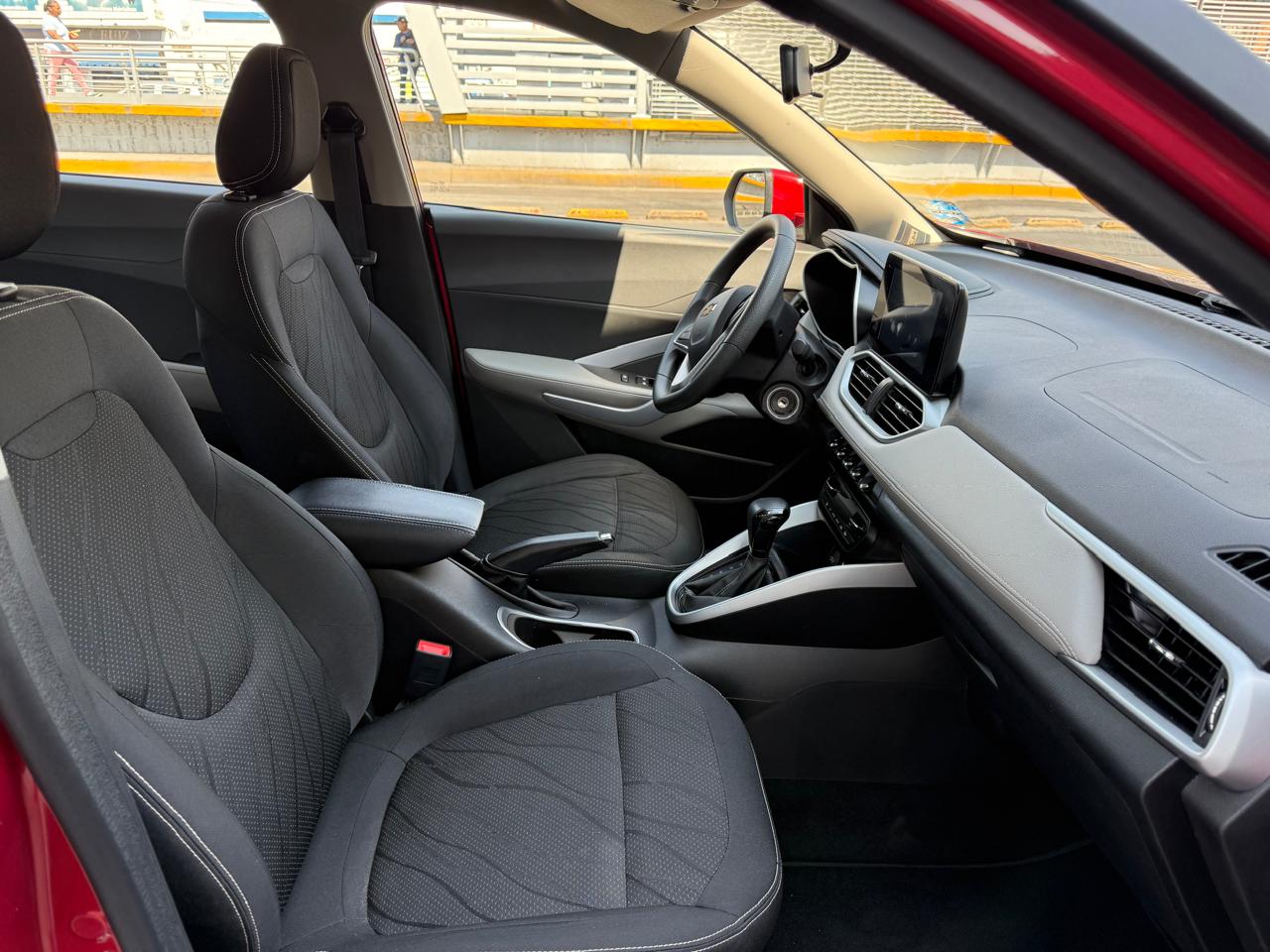 CHEVROLET GROOVE LT SUV TA
