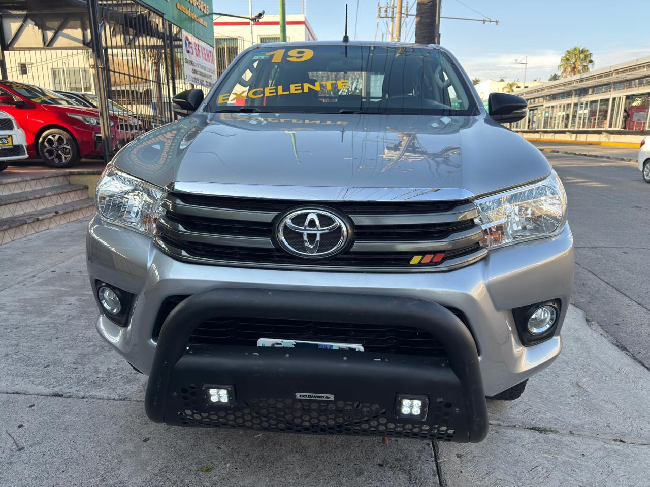 TOYOTA HILUX TRD TM 4X2