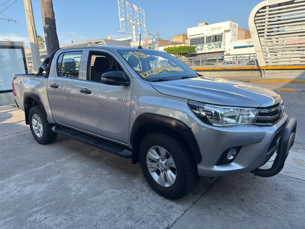 TOYOTA HILUX TRD TM 4X2