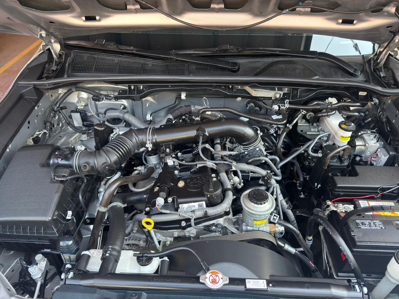 TOYOTA HILUX TRD TM 4X2