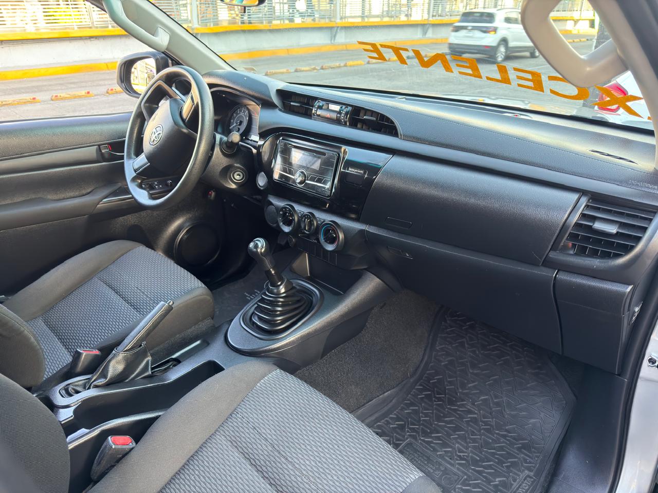 TOYOTA HILUX TRD TM 4X2