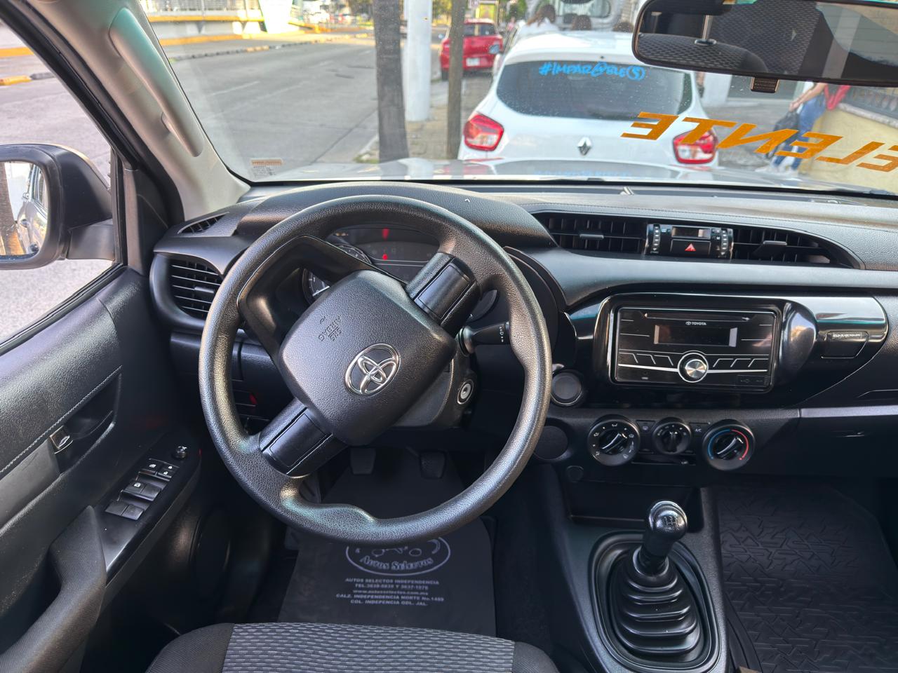 TOYOTA HILUX TRD TM 4X2