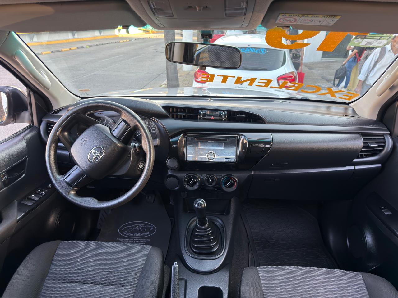 TOYOTA HILUX TRD TM 4X2