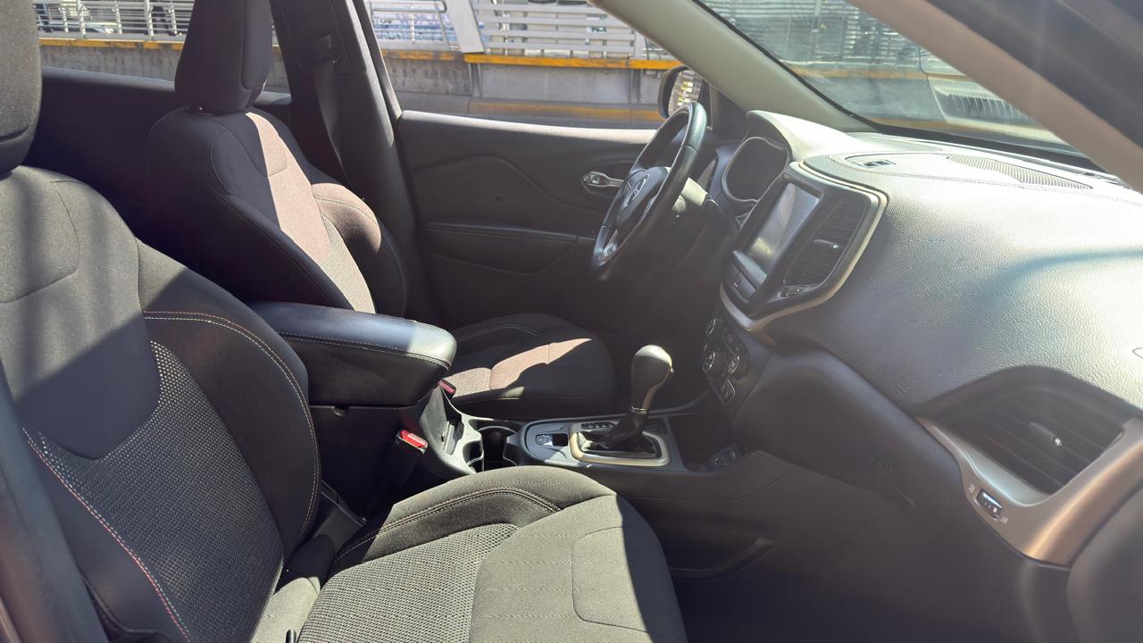 JEEP CHEROKEE SUV TA 2016 LEGALIZADA 75 ANIVERSARIO