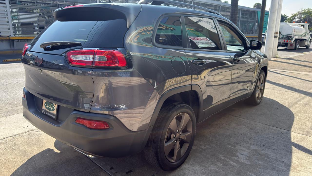 JEEP CHEROKEE SUV TA 2016 LEGALIZADA 75 ANIVERSARIO