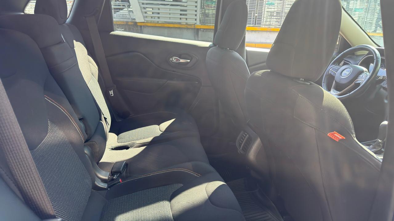 JEEP CHEROKEE SUV TA 2016 LEGALIZADA 75 ANIVERSARIO