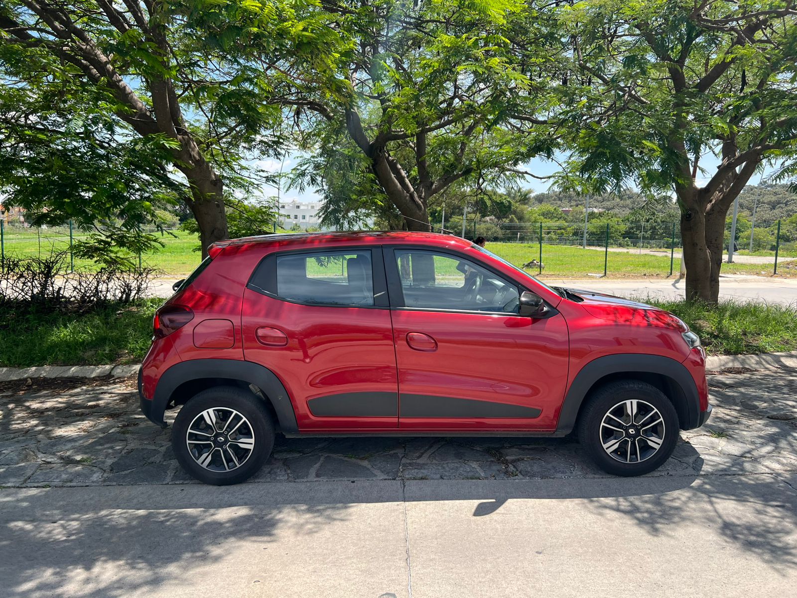 RENAULT KWID HB TM 2024
