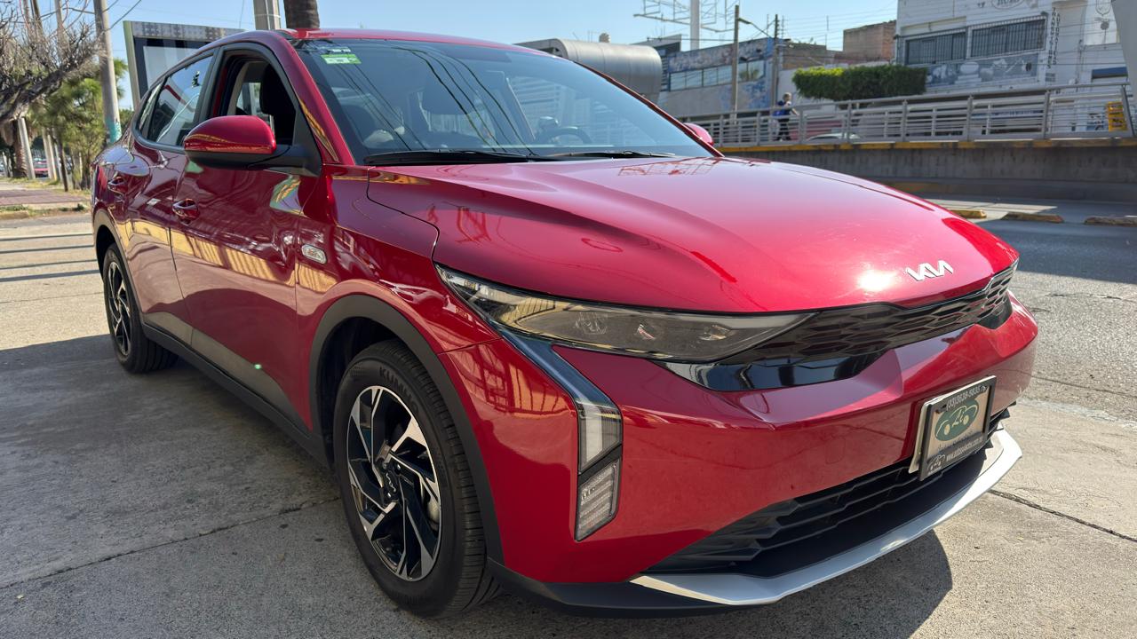 KIA K3 EX PACK SEDAN TA 2024