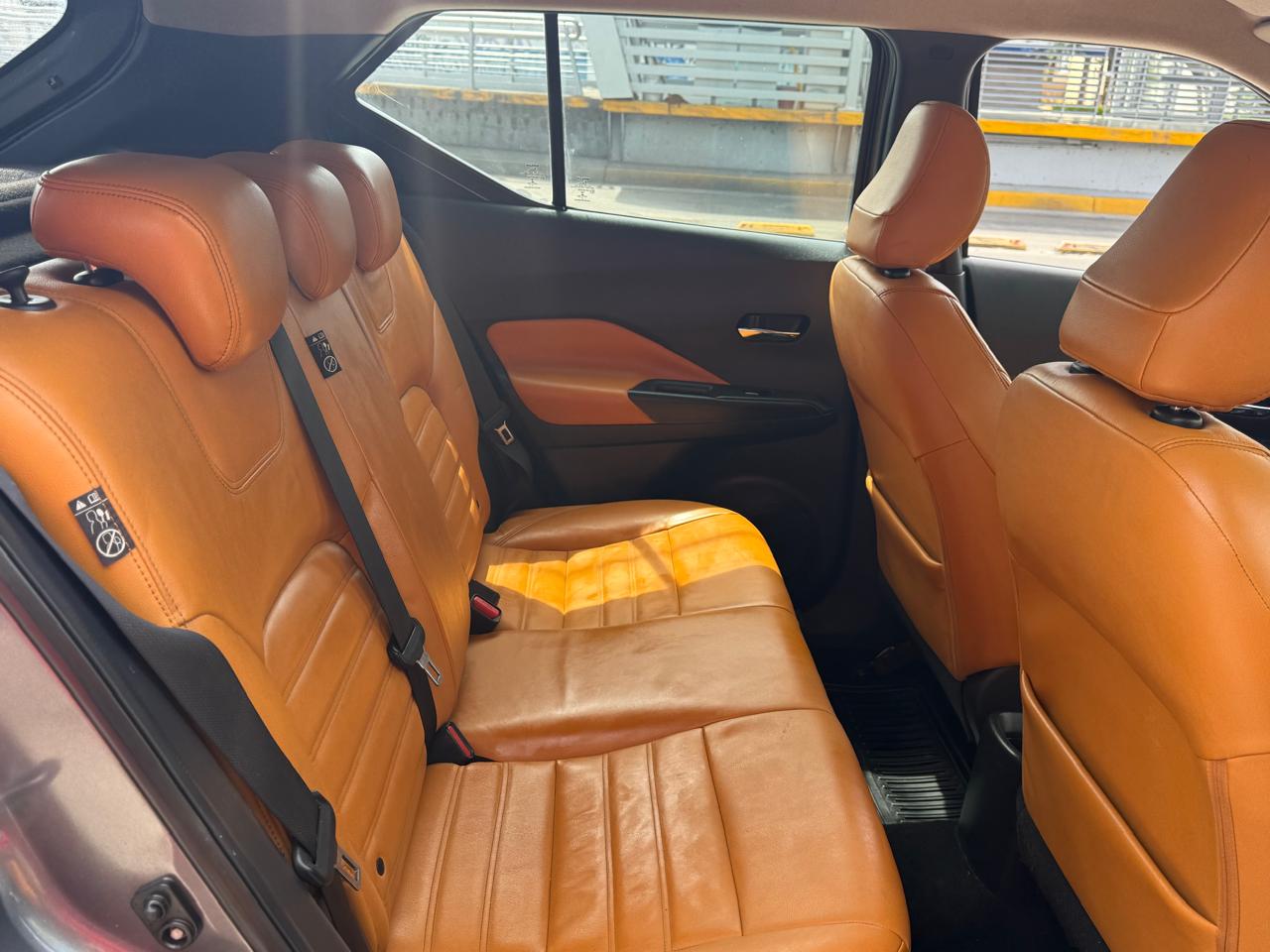 NISSAN KICKS EXCLUSIVE SUV TA