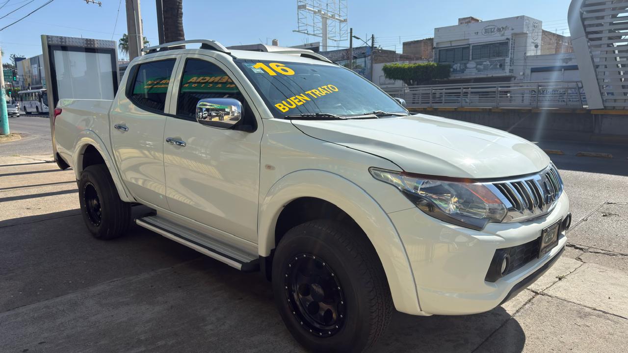 MITSUBISHI L200 DOBLE CAB TM 2016