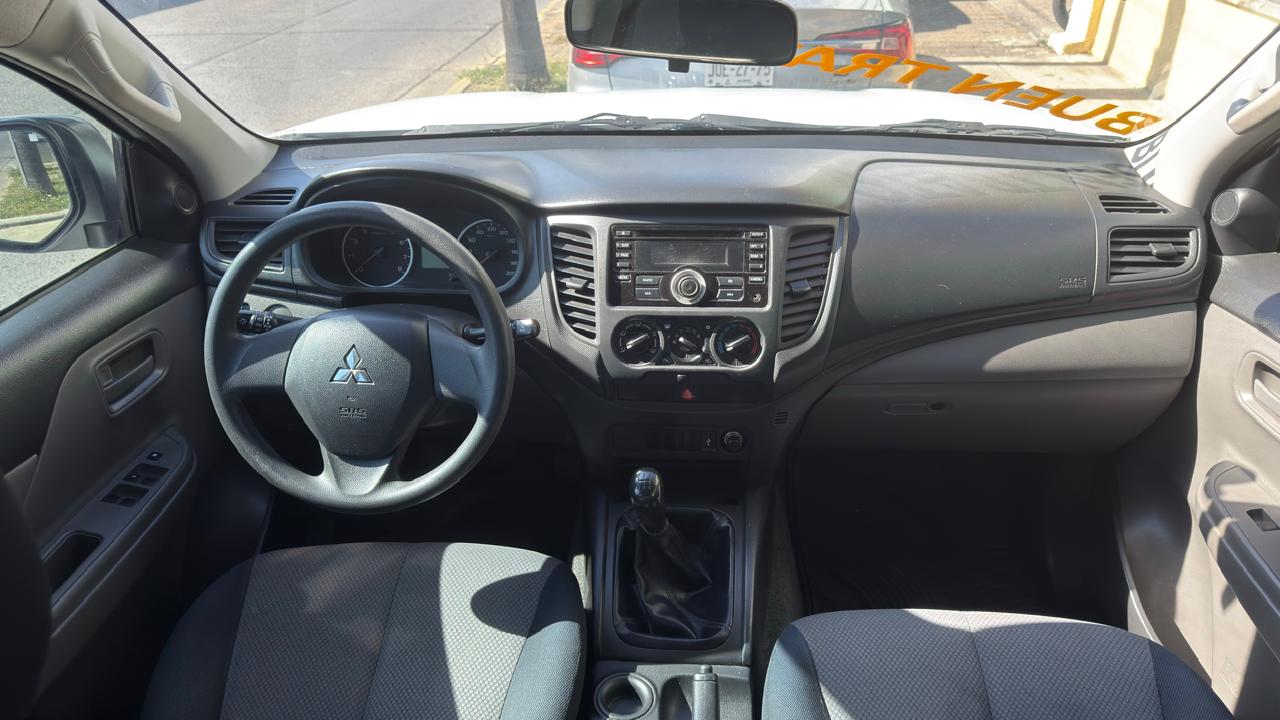 MITSUBISHI L200 DOBLE CAB TM 2016