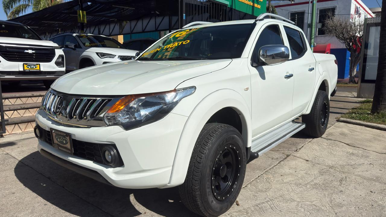 MITSUBISHI L200 DOBLE CAB TM 2016