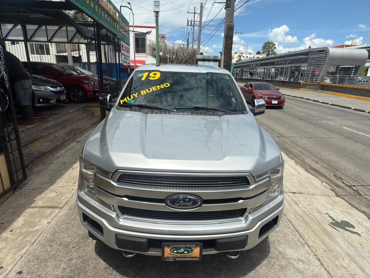 FORD LOBO PLATINUM 4X4 DOBLE CAB V6 TA 2019