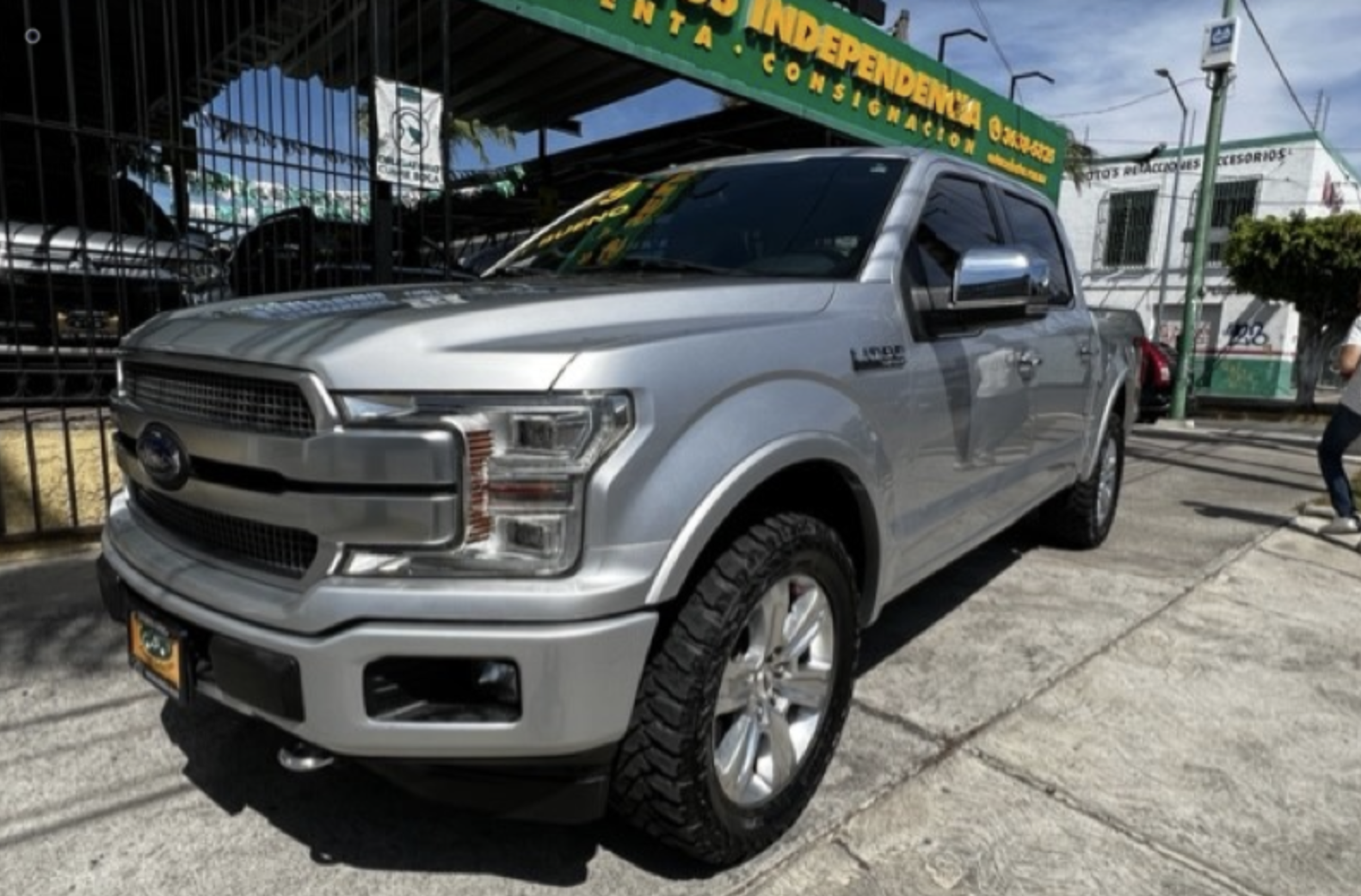 FORD LOBO PLATINUM 4X4 V6 TA DOB CAB 2019