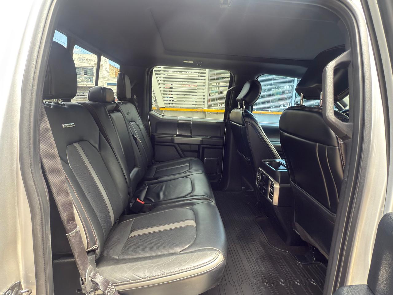 FORD LOBO PLATINUM 4X4 V6 TA DOB CAB 2019