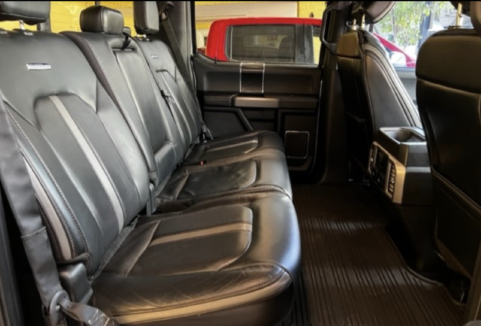 FORD LOBO PLATINUM 4X4 V6 TA DOB CAB 2019