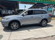 MITSUBISHI OUTLANDER ES SUV TA 2017