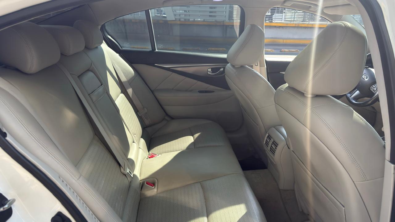 INFINITI Q50S SEDAN TA 2015