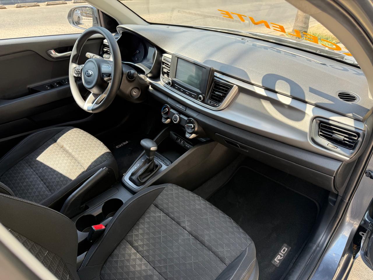 KIA RIO LX HB TA