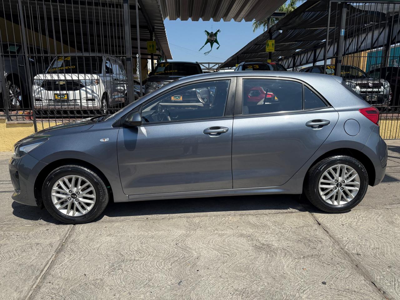 KIA RIO LX HB TA
