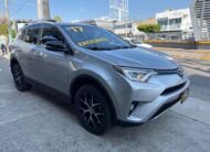 TOYOTA RAV4 SE QC TA 2017