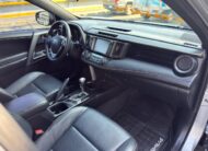 TOYOTA RAV4 SE QC TA 2017