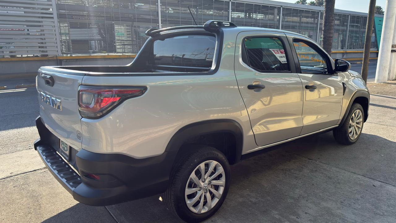 DODGE RAM700 SLT DOBLE CAB TM 2022